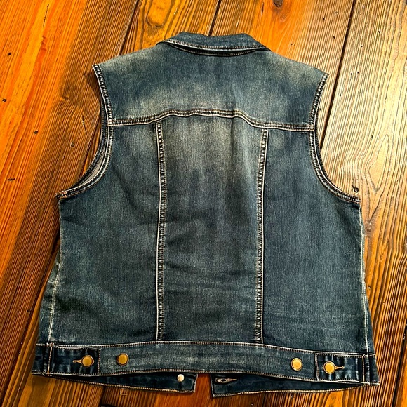 Tribal Jeans Vest - Picture 2 of 2